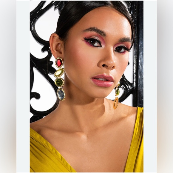 AKIRA Jewelry - Akira Drip Drop Jewel Earrings